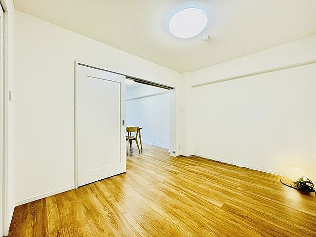 室内 コスモ保土ヶ谷サニーヒルズ 1階/-