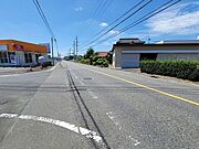 北側　前面道路