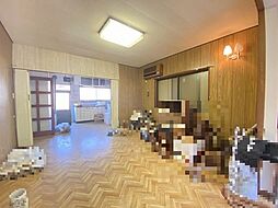 居間