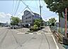 周辺：駿台甲府小学校1054ｍ