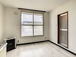 ル・シャレ 202 2階2DKのリビング/ダイニング