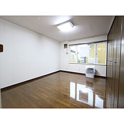 アパートメントS 1-B 1階1Kのリビング/ダイニング