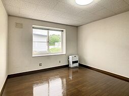 MINTハウス 105 1階ワンルームのリビング/ダイニング