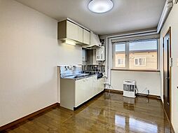 光西町進和ハイツ1 202 2階1DKのリビング/ダイニング