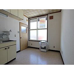 とん田パールハイツ 106 1階1DKのリビング/ダイニング