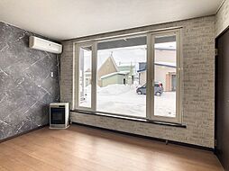 オニオンハイツ西富 103 1階1LDKのリビング/ダイニング