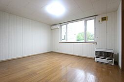 コーポアルトIII 102 1階4LDKのリビング/ダイニング