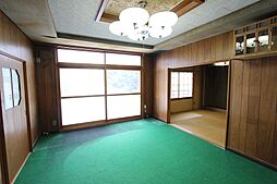 居間