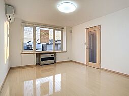 S.Pono（エスポノ） 205 2階1LDKのリビング/ダイニング