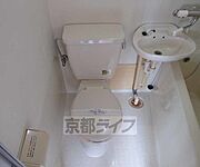 清潔感のあるトイレです・