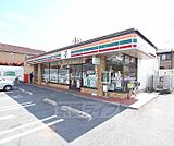 セブンイレブン精華町精華台1丁目店まで285m