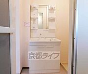 細かいスペースもしっかり収納に