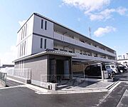 パリッとした外観ですね。