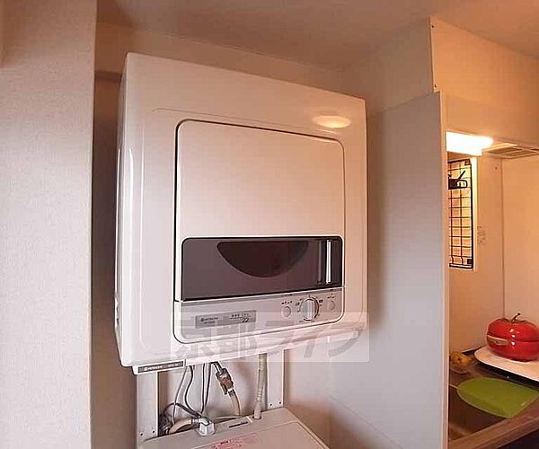 画像15:洗濯機スペースです。