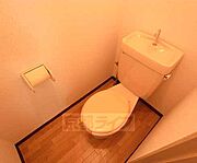 清潔感のあるトイレです。