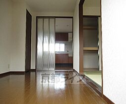 居間