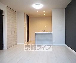 近鉄京都線 大久保駅 徒歩9分の賃貸マンション 2階2LDKのリビング/ダイニング