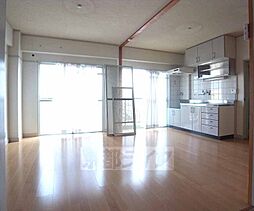 伸晃マンション 206 2階2LDKのリビング/ダイニング