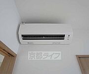備え付きの冷暖房です。