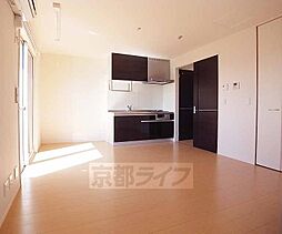 近鉄京都線 大久保駅 徒歩6分の賃貸アパート 3階1LDKのリビング/ダイニング