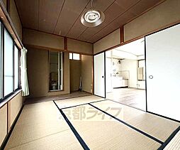 居間