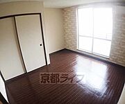 落ちついた雰囲気のお部屋です