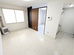 ブランノワール東区役所 101 1階1LDKのリビング/ダイニング