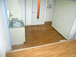 シャトー中の島 402 4階1DKのリビング/ダイニング