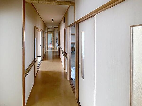 室内