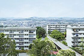 UR鈴蘭台第五 0018-0404 ｜ 兵庫県神戸市北区君影町1丁目（賃貸マンション2LDK・4階・55.45㎡） その1