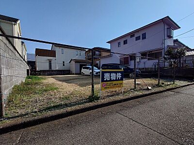 外観：土地広々７３坪