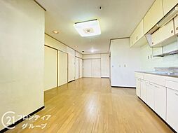 居間