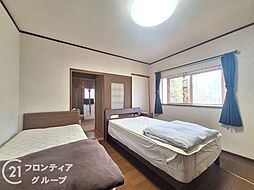 寝室