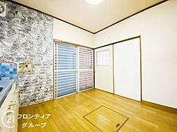 居間
