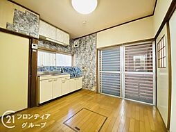居間