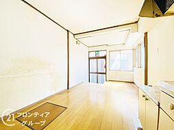居間