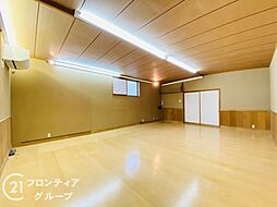 居間