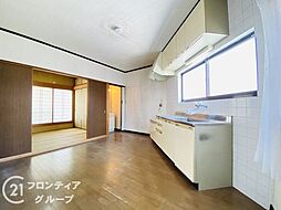 居間