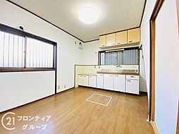 居間