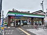 周辺：ファミリーマート大東三住町店 徒歩5分。 350m