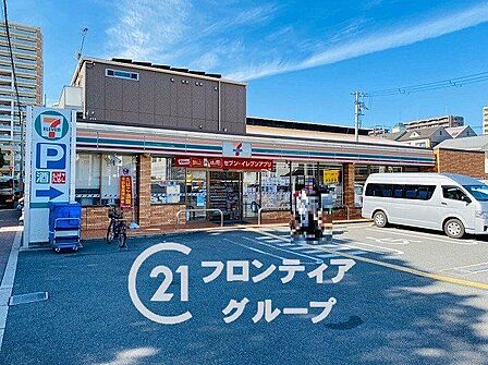 サンディ関目店 徒歩2分。 160m