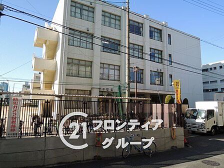 大阪市立柴島中学校 徒歩17分。 1360m