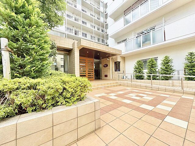 エントランス パレロワイヤル杉並 3階/-