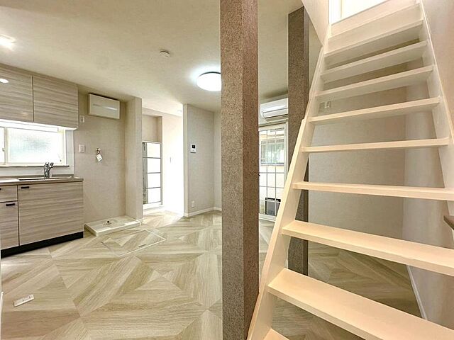 リビング/ダイニング 豊島区西池袋4丁目