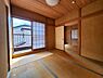 寝室：【Japanese style room】和室