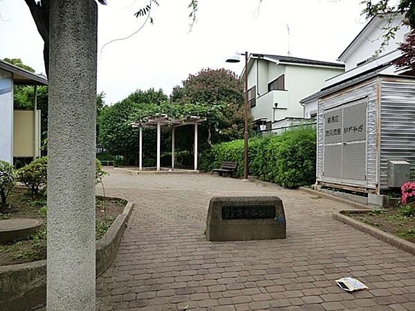 周辺を拡大表示