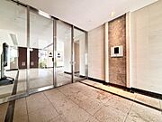 【Entrance hall】エントランスホール