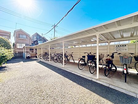 【Bicycle parking area】駐輪場