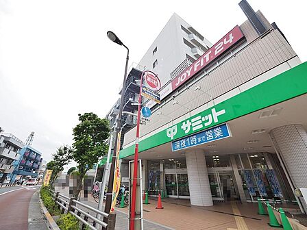 サミットストア芦花公園駅前店まで約377m