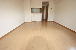 JR山陽本線 備後赤坂駅 バス10分 新川？橋下車 徒歩5分の賃貸マンション 1階1Kのリビング/ダイニング